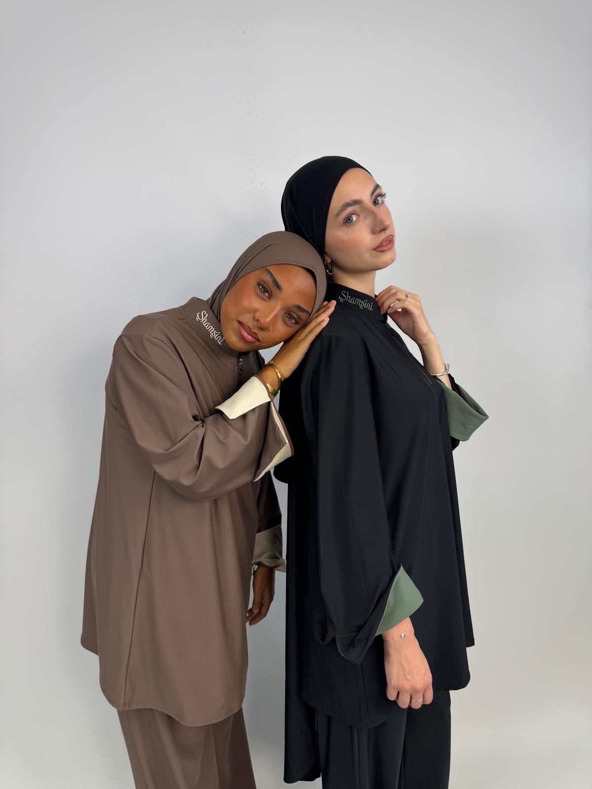 Burkinis Shamsini portés, coloris Le Moca et Layal Kaki